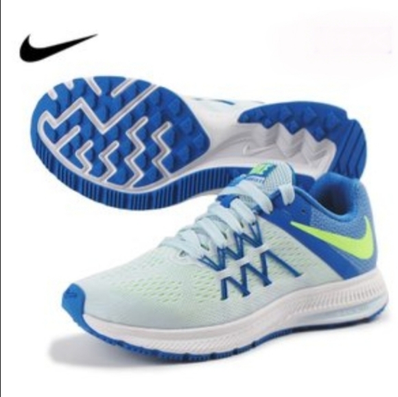 Nike Zoom Winflo 3    Sneakers 8.5